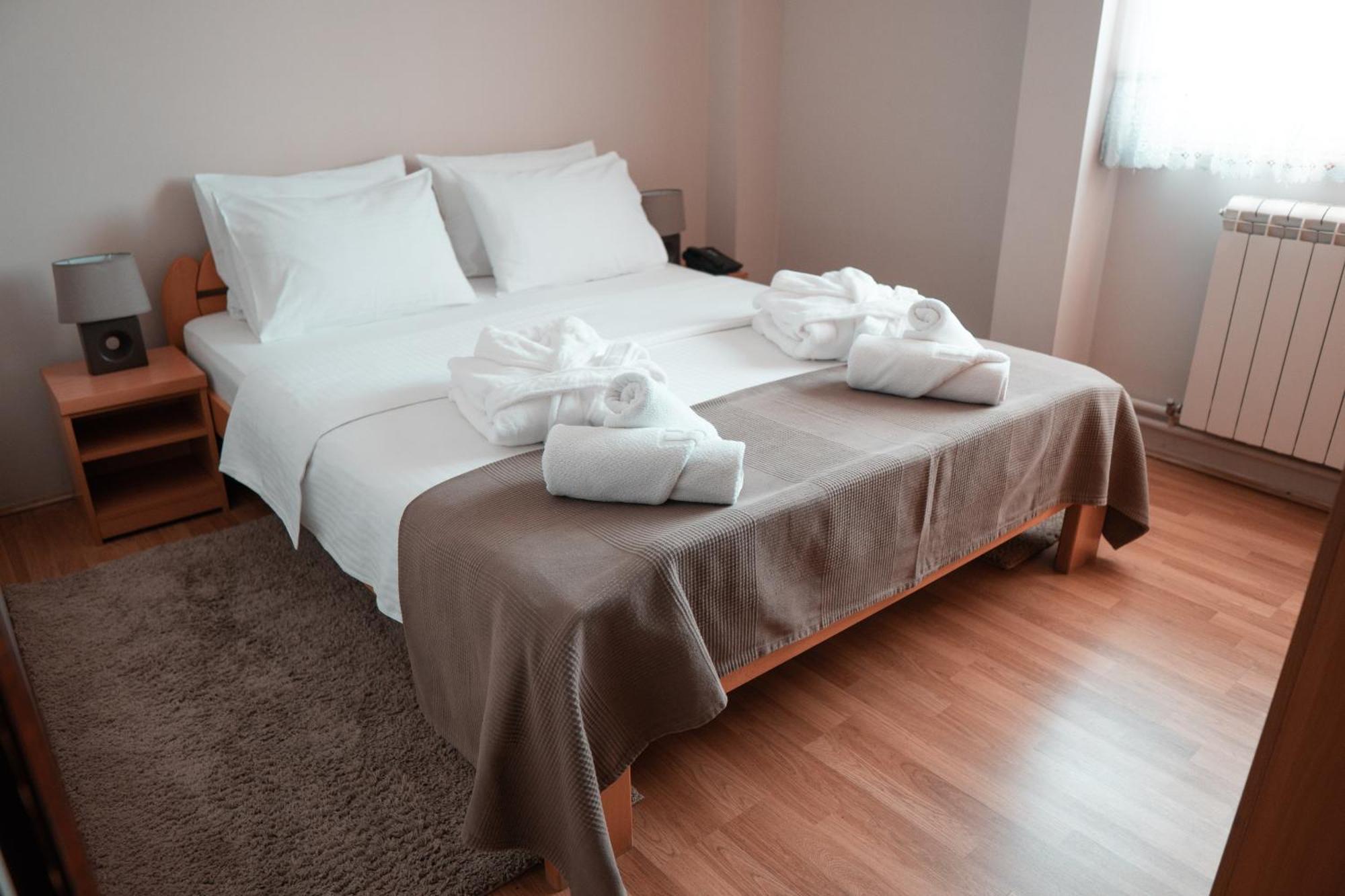 Hotel Topcider Belgrad Exterior foto